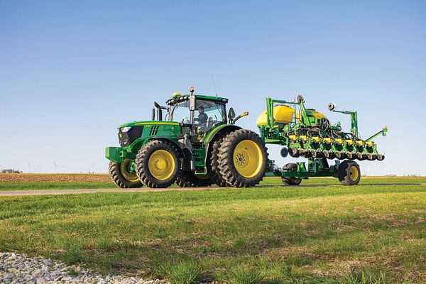 6R 175 Tractor